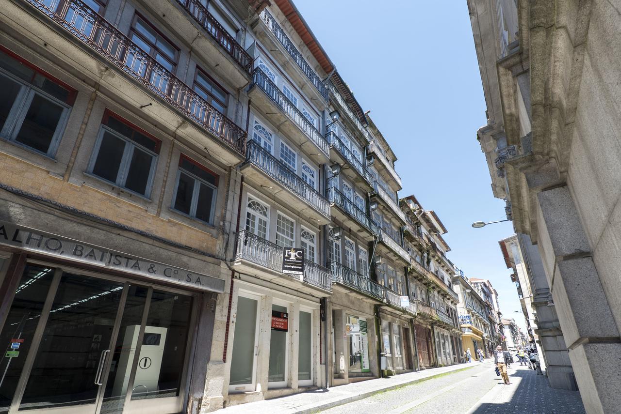LovelyStay - Rico's Apartment - Almada 2º F OOporto Exterior foto