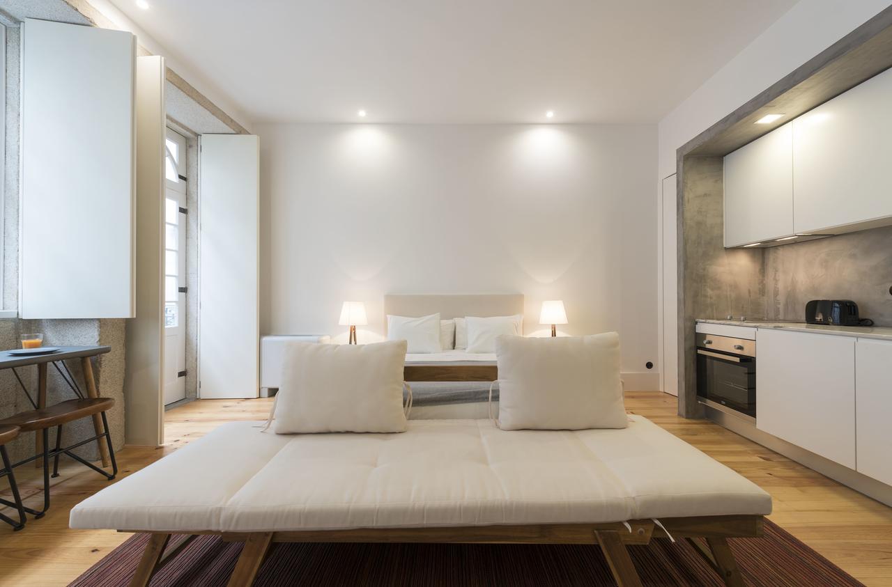 LovelyStay - Rico's Apartment - Almada 2º F OOporto Exterior foto